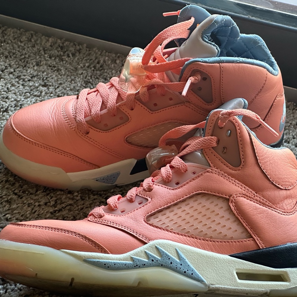 SHOES - Picture 7 of 13